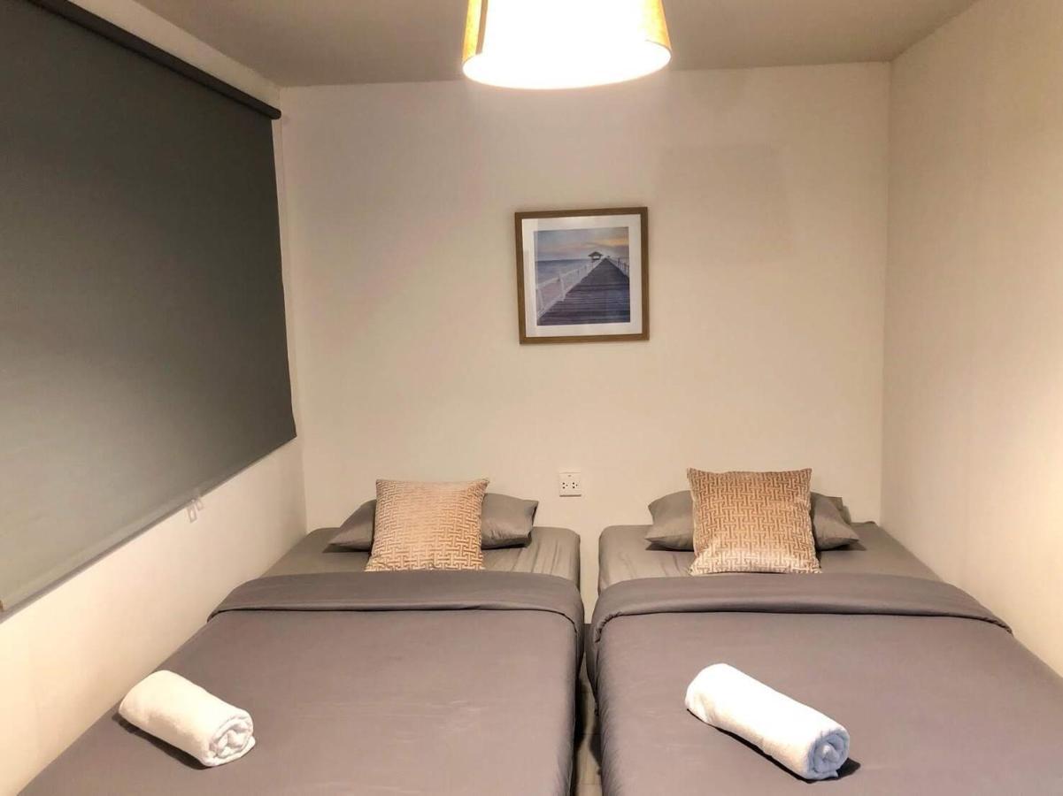 Tap Salaya Lejlighedshotel Eksteriør billede